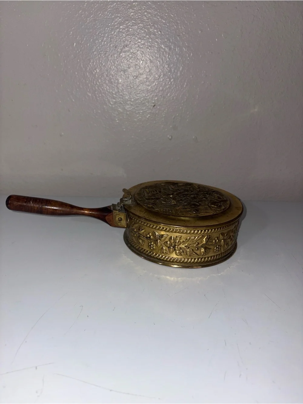 N/A ornate brass